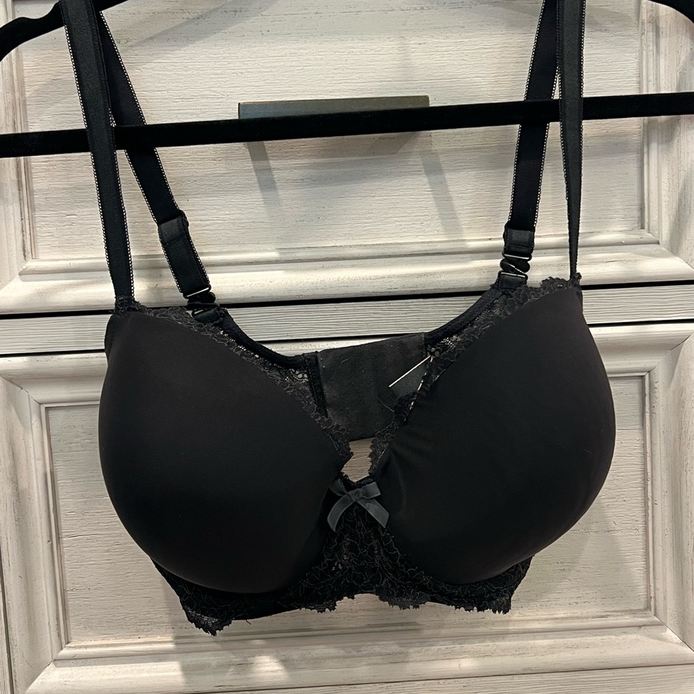 Elegant Black Lace Women's Bra